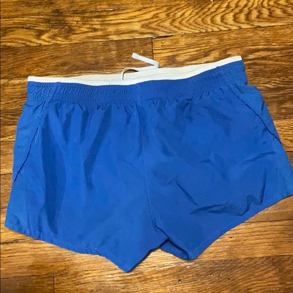Nike shorts - Picture 4 of 4